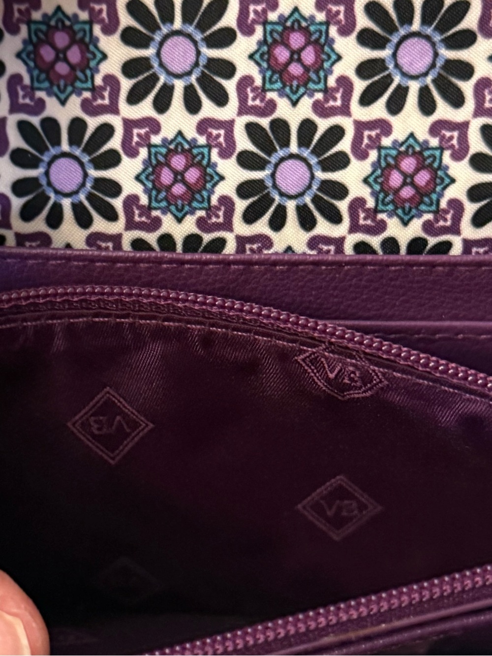 Vera Bradley RFID Audrey Wallet Dream Tapestry Purple Slim Clutch - Picture 6 of 6